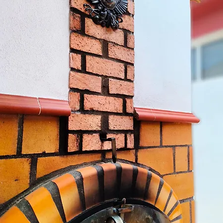 3 Apartment *